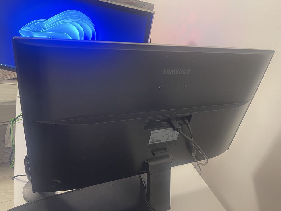 Monitor Samsung U28E590D – 28” 4K UHD