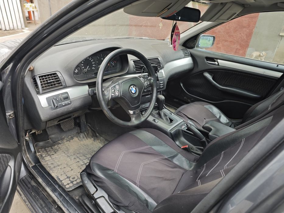 Vând BMW e46  piese