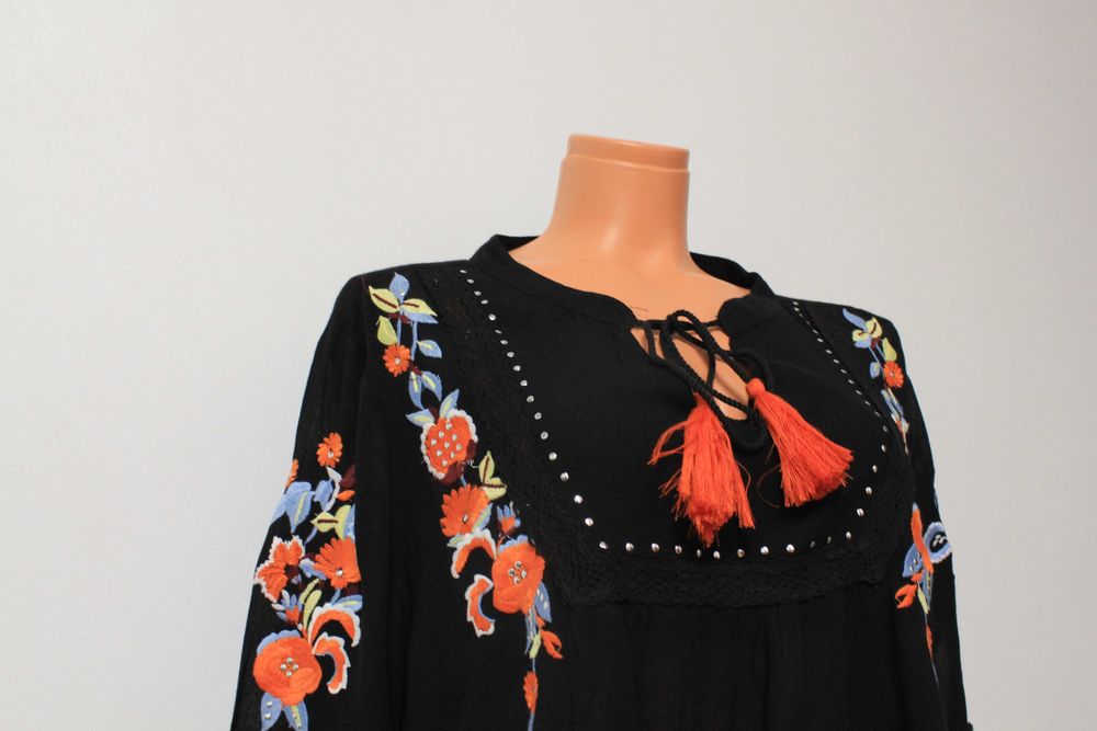 Bluza neagra din panza fina 100%