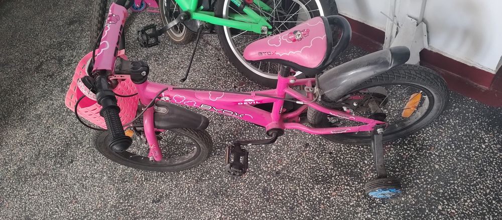 Vând trotinete copii și bicicleta fetițe