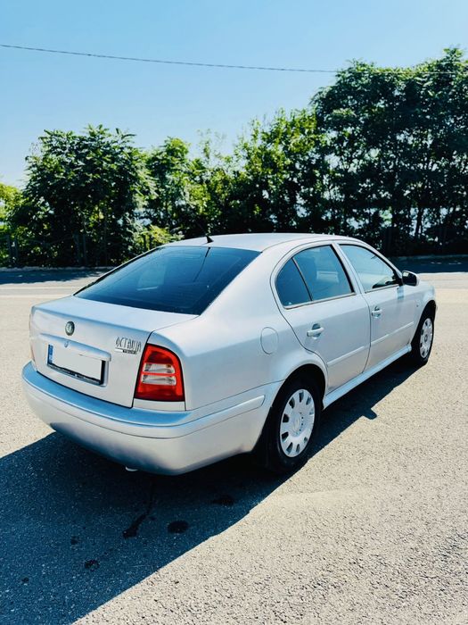 SKODA Octavia 2008 — imagine 3