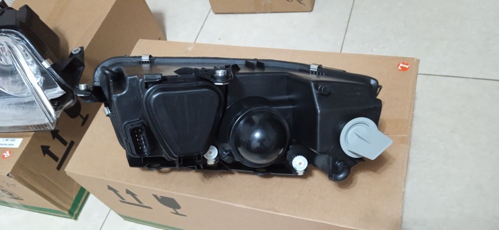 Фары Пассат В5+  Passat B5+ дубликат