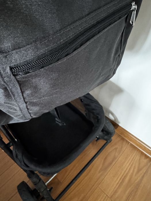 Коляска прогулочная