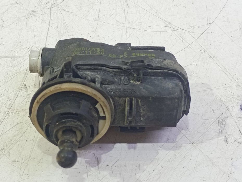 Motoras reglaj far 90013783 Toyota Aygo 2 (facelift) (2018 - 2020) 1.0 benzina 1KR-FE