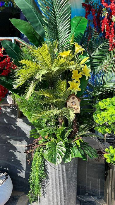 Декоративные цветы. Искусственные цветы и деревья растения фито пано