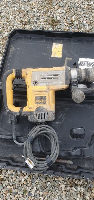 Picamer/ciocan demolator Dewalt D25831 QS