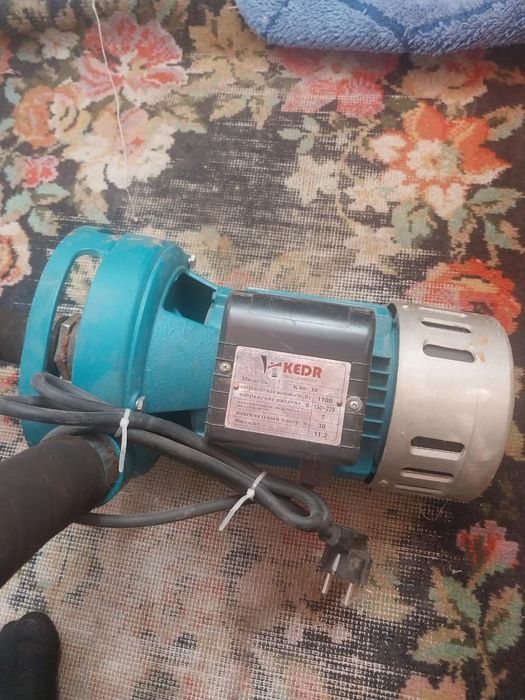 Продам электроводяной насос