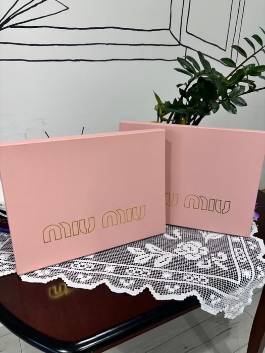 Коробка miumiu - оригинал