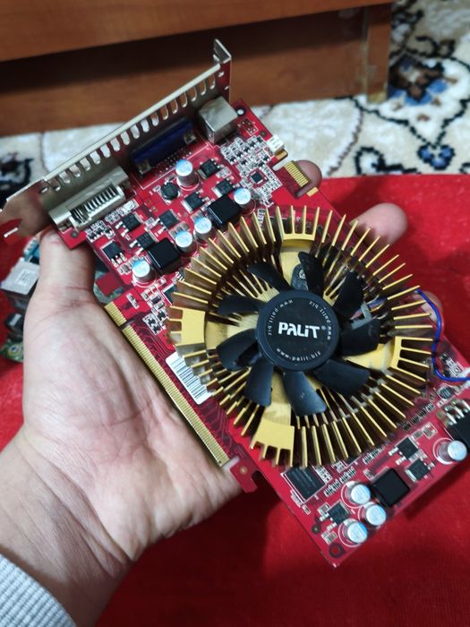 Компьютер с комплектующими