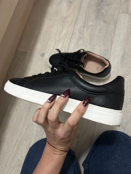 Celio черни кецове