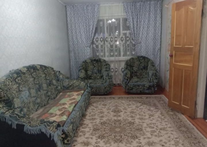 Продам диван для гостевой