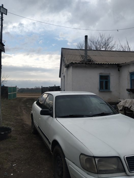 Продам Ауди 100 с4