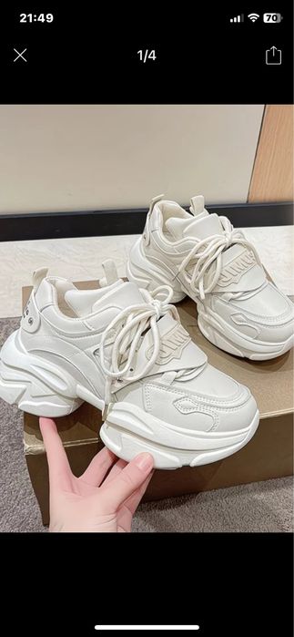 Продам кроссовки.