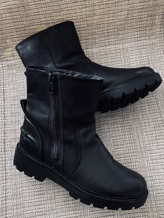 Маркови кожени боти Ugg оригинал