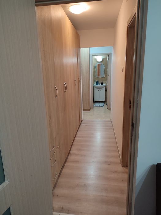 Vând apartament 2 camere zona Berceni