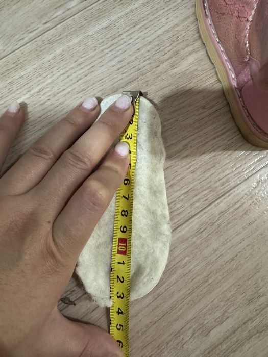 Продам угги детские