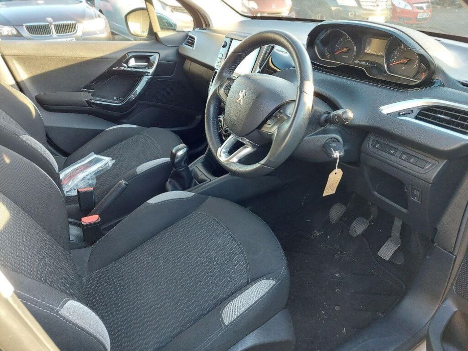 Maneta stergatoare Peugeot 208 (2012-2019) 2015