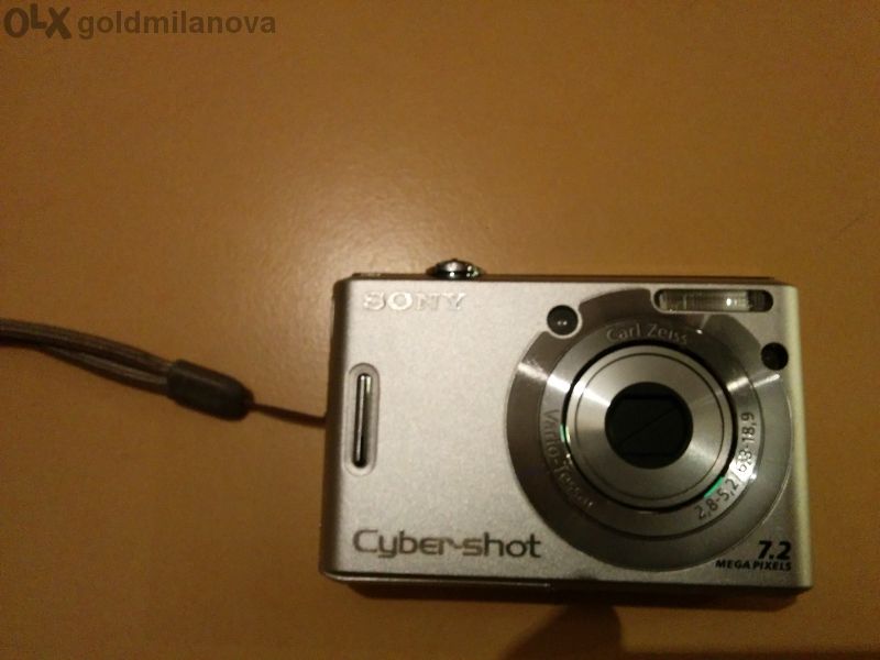 Фотоапарат Sony Cyber-shot