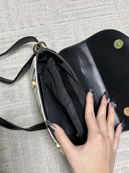 женская сумочка с принтом