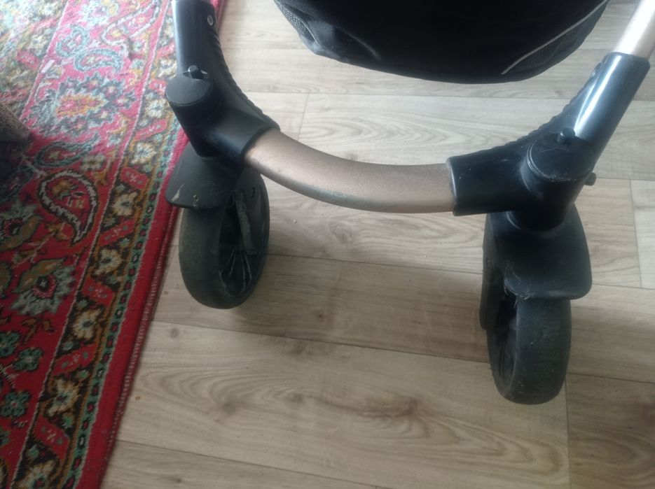 Продается коляска