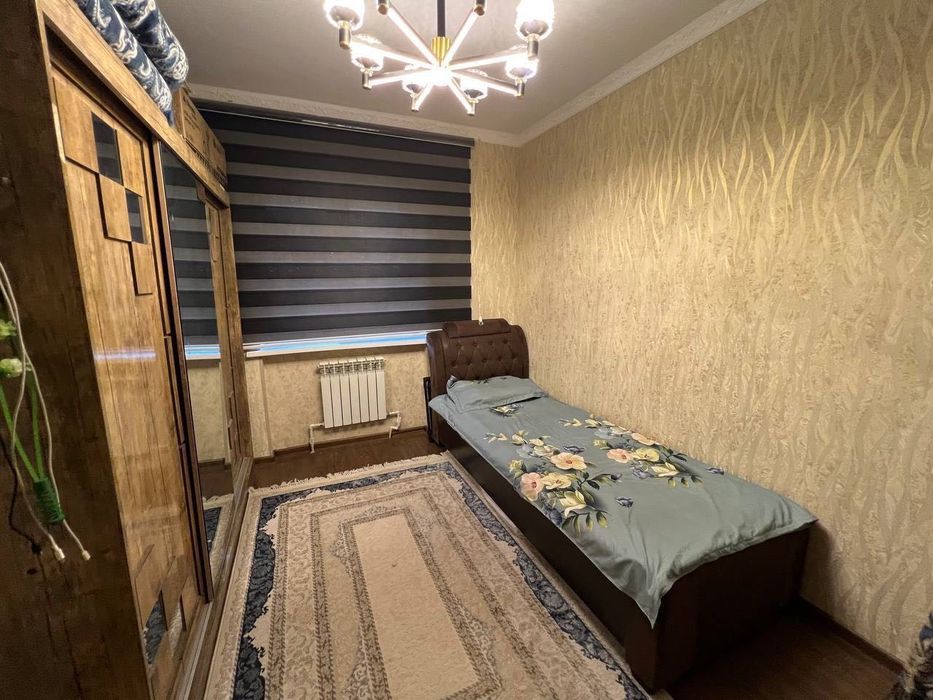 Сдается 3х комнатная квартира
С обстановкой 
В горде Алмалыке