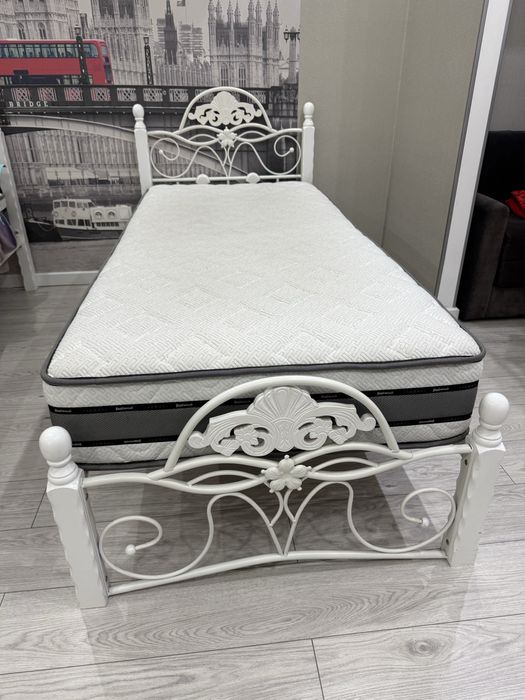 Кровать односпальная