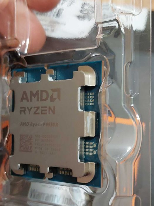 AMD Ryzen 9 9950X, 16-ядрен, АМ5  (НОВ)
