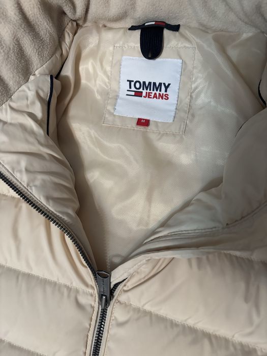 Geaca Tommy Jeans M