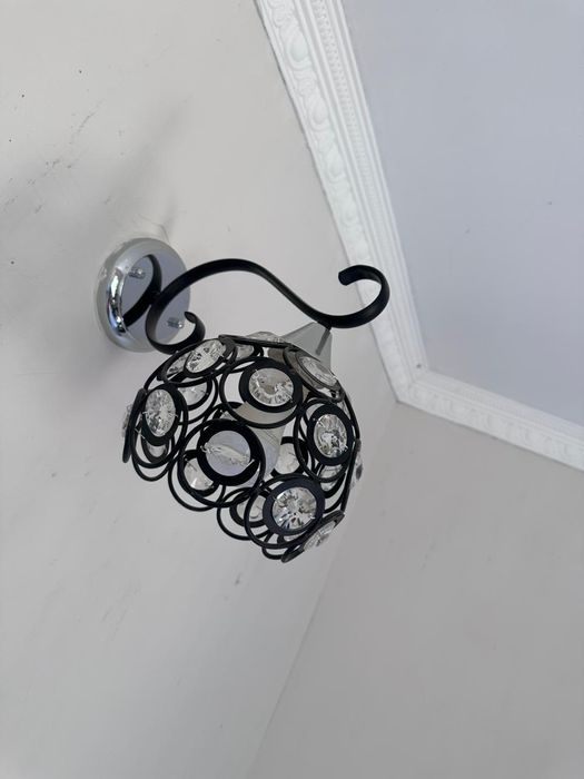 Продается Люстра +бра