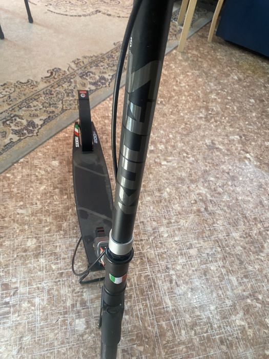 Самокат подростковый в отличном состоянии