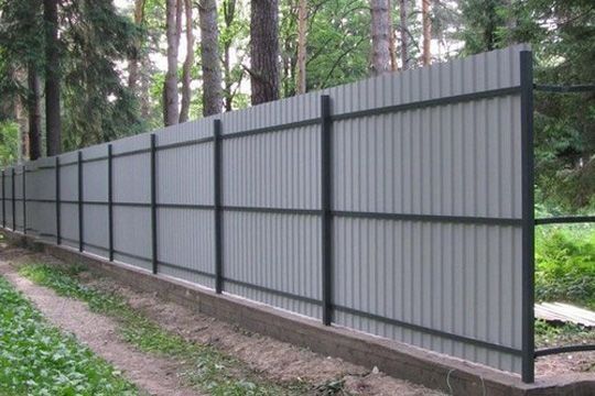 Executam garduri la comanda clientului