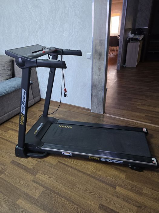 Электрическая беговая дорожка