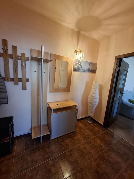 Se oferă spre inchiriere  apartament 2 camere