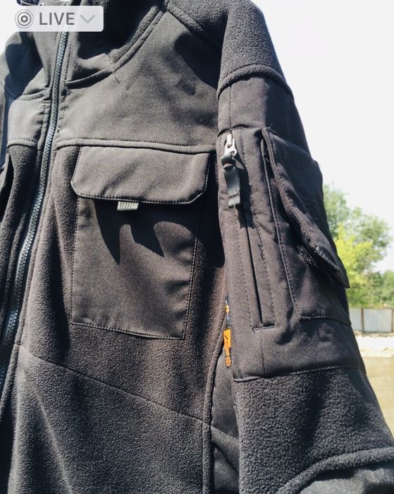 Тактическая куртка с капюшеном ..