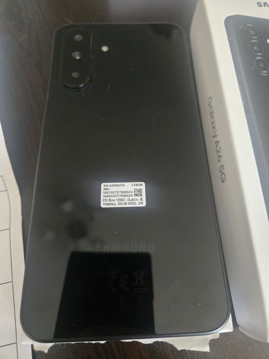 Продавам Samsung a26
