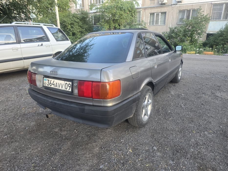 Продам Ауди 80 B3