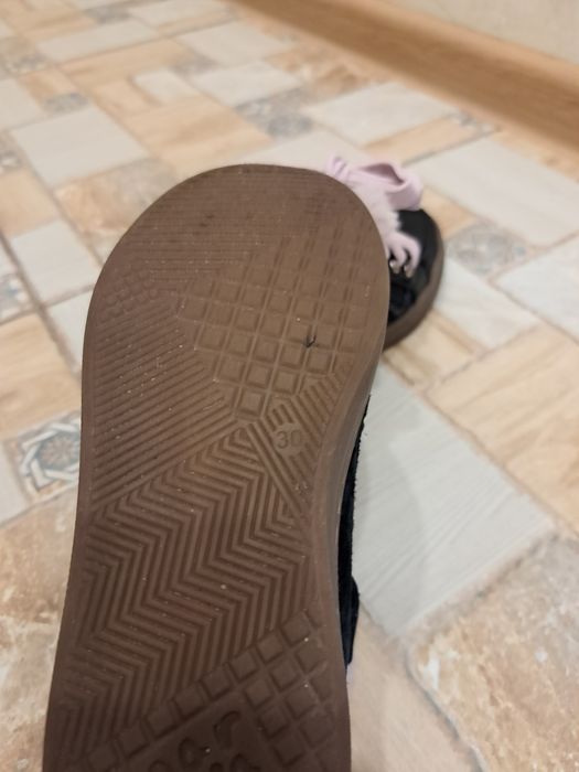 Ботинки весна осень 30 размер на девочку  кожа