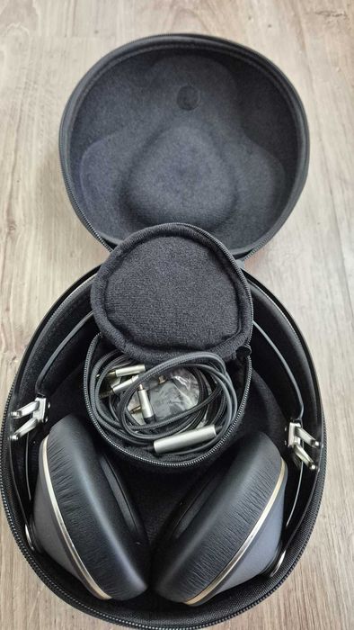 Casti audio Meze 99 Neo