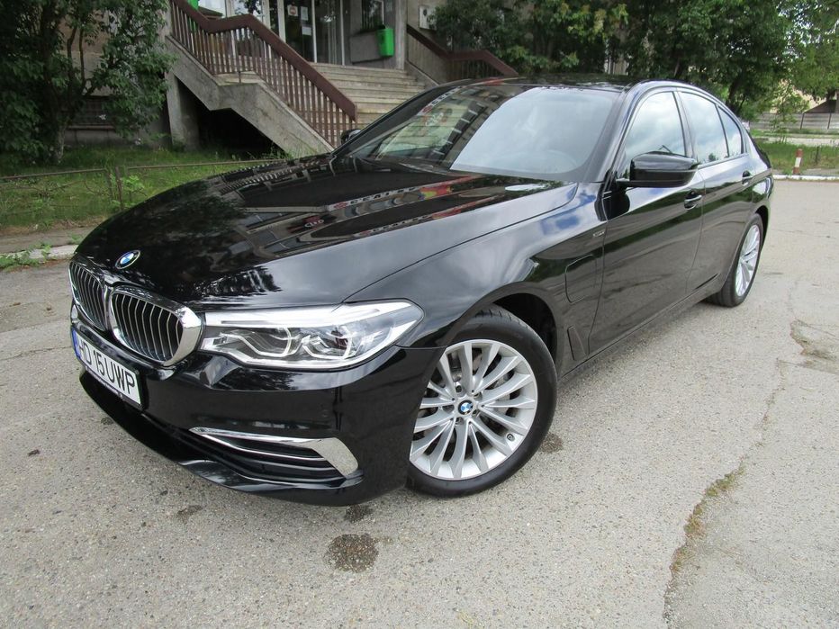 BMW Seria 5 BMW 530e X-drive plug-in hibrid