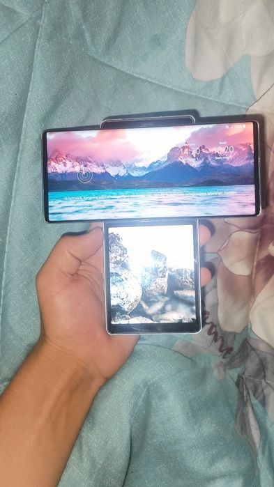 LG wing 5 g mobile