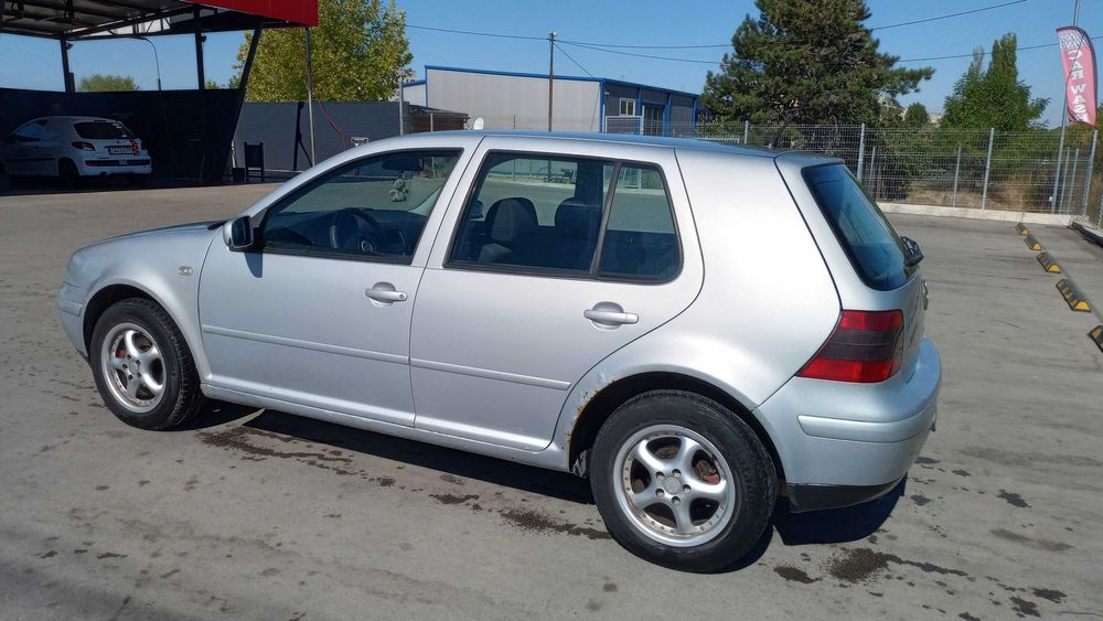 Volkswagen golf 4