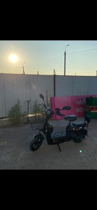 Продам элекровелик срочно