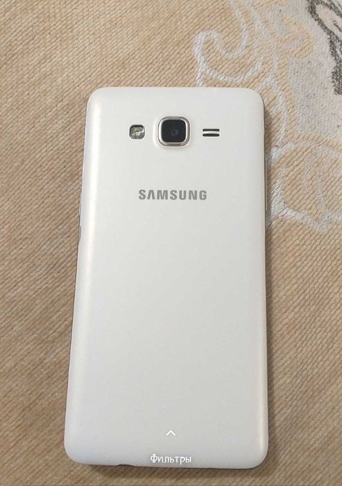 Продам телефон самсунг