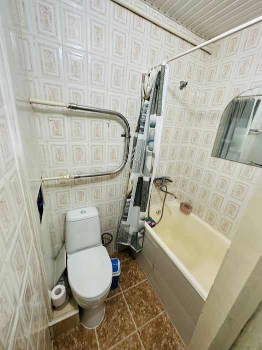 Продаётся Шота Руставели 1/3/5 30кв.м. с арендатором ( ипотеки нет )