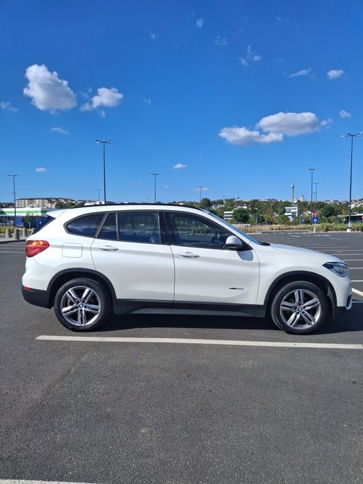 BMW X1 X drive cumparat si intretinut la reprezentanta BMW