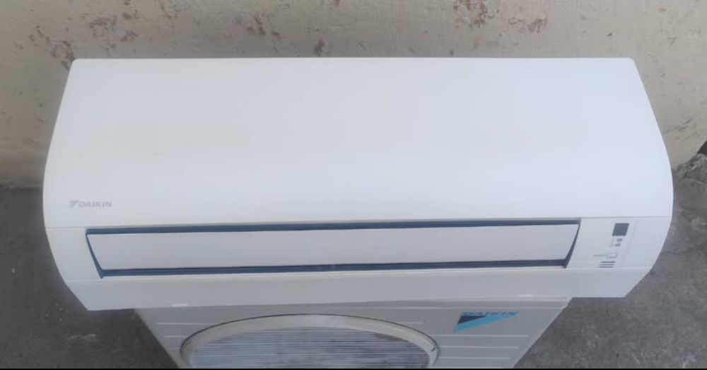 Инверторен климатик Daikin Comfort 9000 BTU