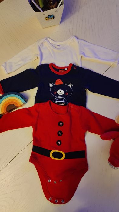 Lot body-uri mărimea 62