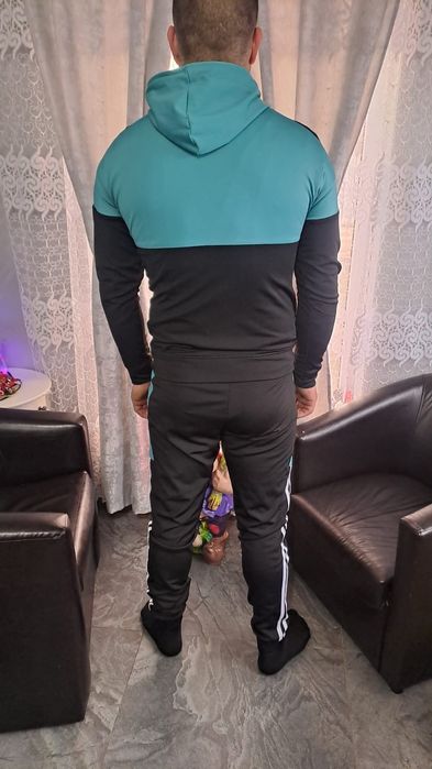 Trening baieti /bărbătesc marca NIKE