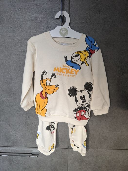 Детски комплект размер 92 Мики Маус и приятели