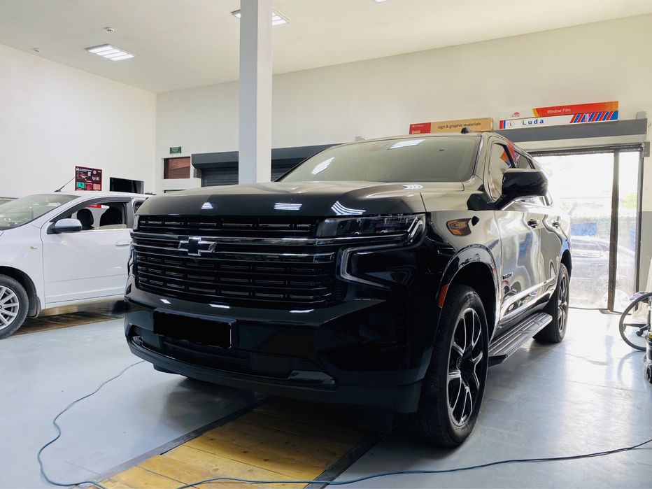 Бронепленка на кузов. Защита от сколов и царапин.